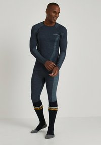 FALKE - WOOL-TECH FUNCTIONAL UNDERWEAR FOR COLD TO VERY COLD CONDITIONS - Unterhemd/-shirt - space blue Thumbnail-Bild 1