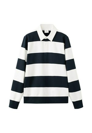 Maglia da rugby a maniche lunghe con ampie strisce orizzontali nere e bianche e colletto bianco, mostrata su uno sfondo bianco neutro.