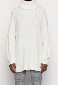 Vero Moda Tall Sweter