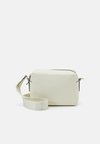 ALYCE CROSSBODY - Axelremsväska - soft cream