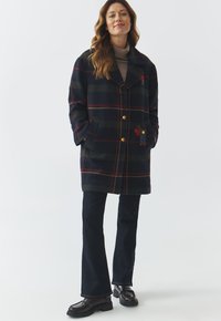 Thumbnail Image 2