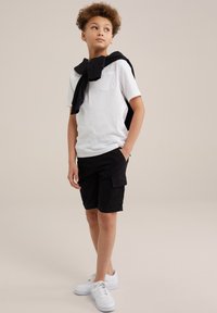 WE Fashion - RIDGE - Shortsit - black Pienoiskuva 1