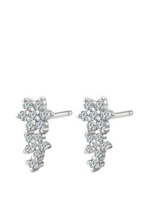 Pendientes de plata diseñados como ramos de flores con múltiples piedras preciosas claras, que cuentan con un cierre tipo stud y un acabado pulido.