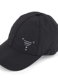Czarna czapka baseballowa wykonana z lekkiego materiału o gładkiej teksturze. Posiada logo z przodu oraz zakrzywiony daszek.