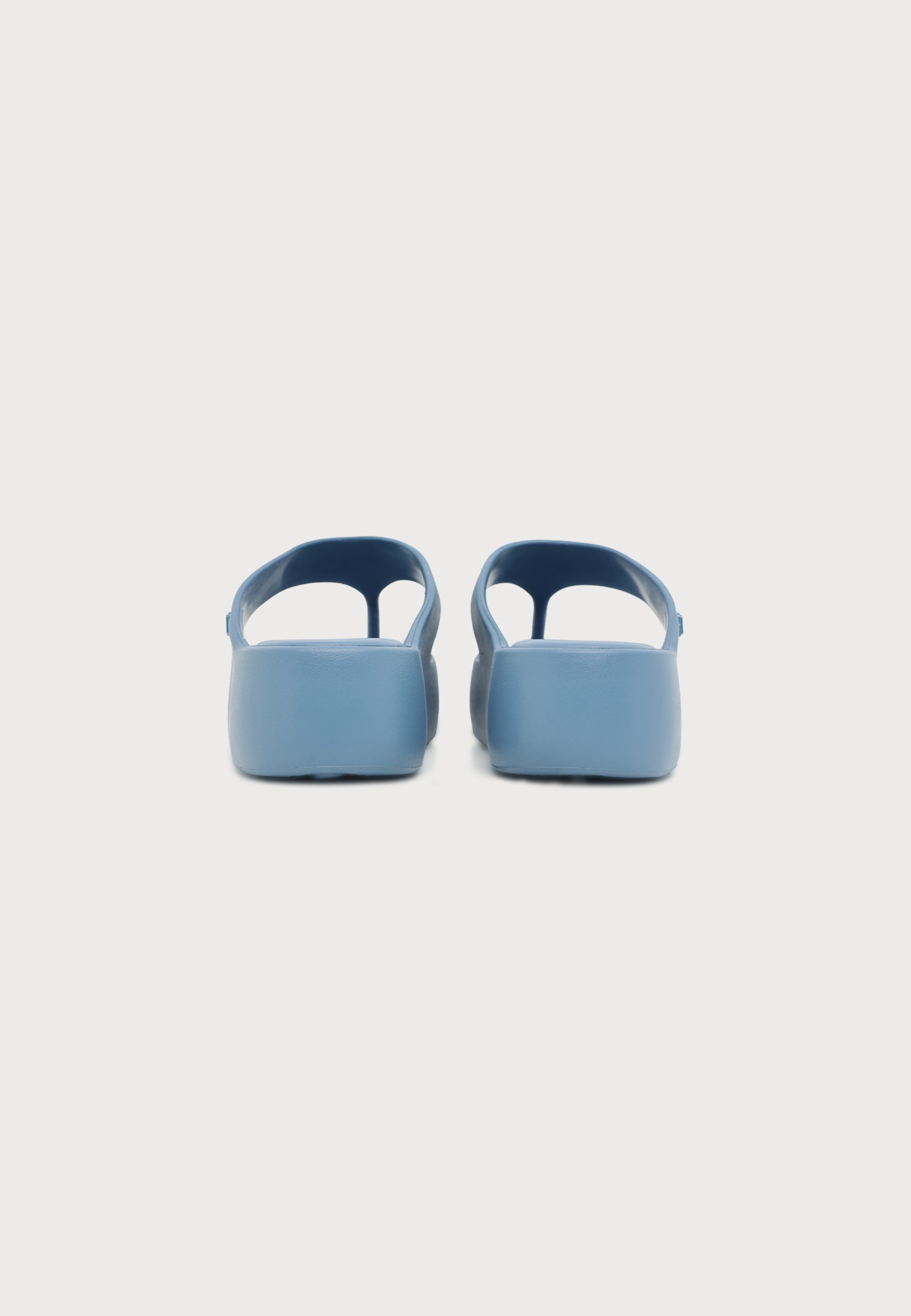 Melissa FREE PLATFORM THONG AD - Teensandalen - blue/lichtblauw
