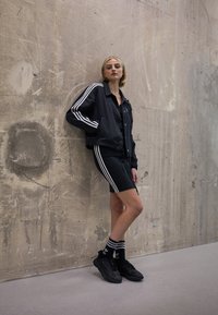 adidas Originals COACH JACKET - Vasaras jaka - black
