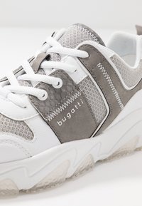 bugatti CEYDA - Sneaker low - white/grey