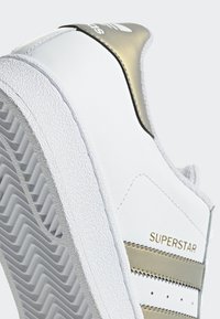 adidas Originals SST - Baskets basses - white