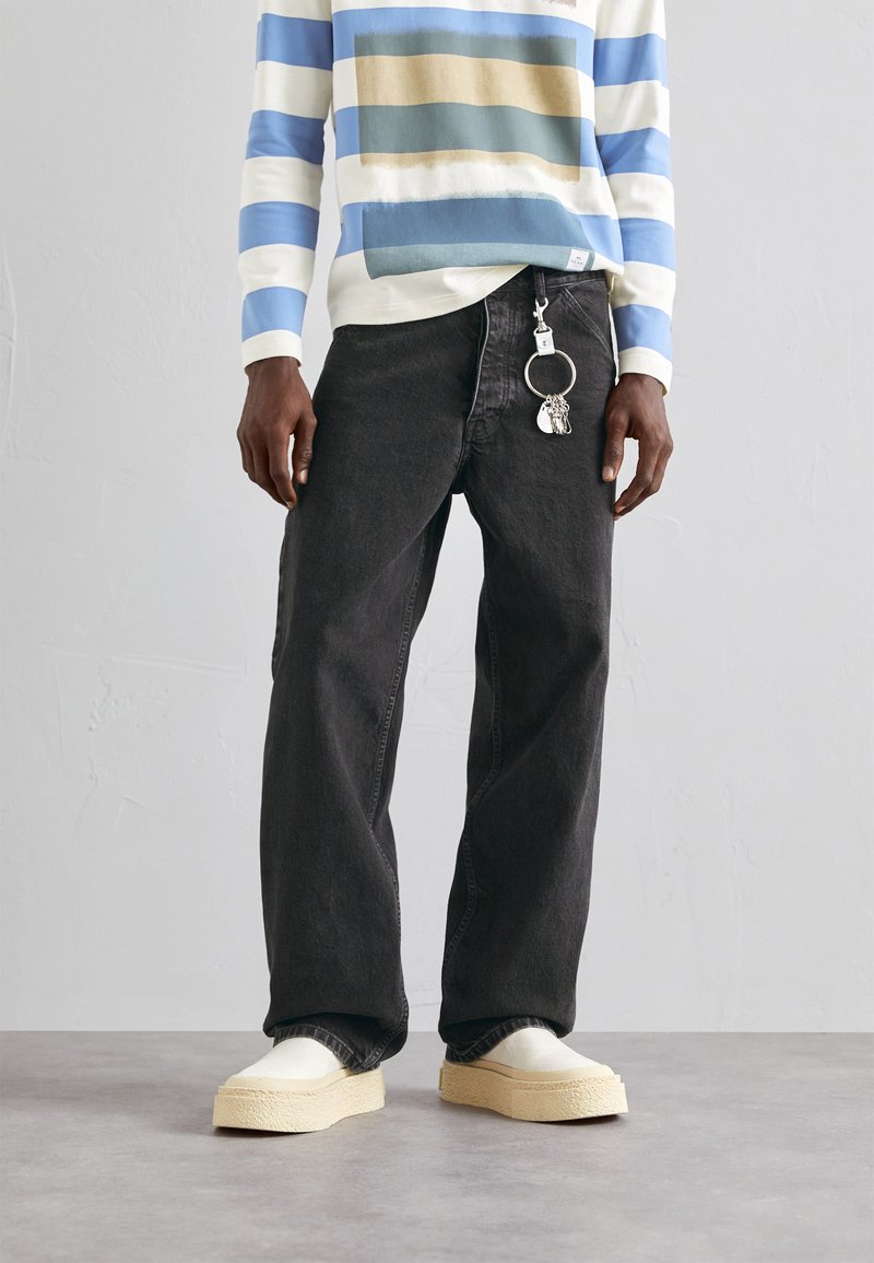 Filippa K - BAGGY JEANS - Jeans Relaxed Fit - charcoal black, Vergrößern