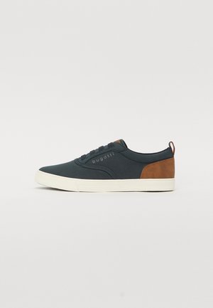 Trainers - dark blue