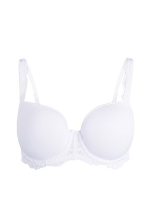 Valge polsterdatud rinnahoidja traadi toestusega ja pitsdetailidega rihmade ja bändi peal, esitatud ühevärvilise tausta ees.