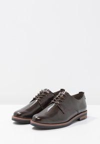Marco Tozzi Derbies - brown