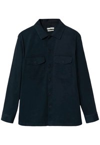 Ciemnogranatowa koszula zapinana na guziki z kołnierzykiem, długimi rękawami, dwiema kieszeniami na piersi i prostym dołem. Wykonana z miękkiego, gładkiego materiału.