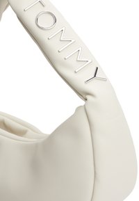 Tommy Jeans BOLD SHOULDER BAG - Bolso de mano - newsprint