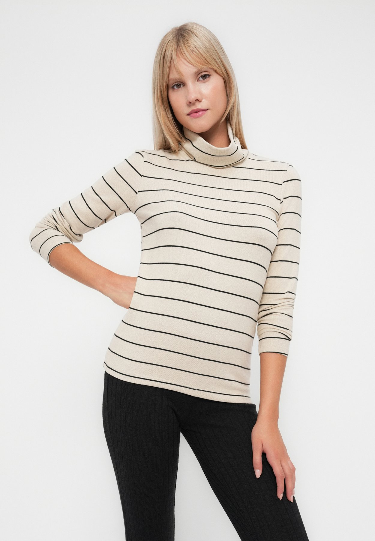 ONLCATERINA LIFE ROLL NECK