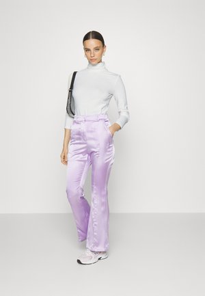 Even&Odd Petite Pikkade varrukatega topp - light blue/off-white