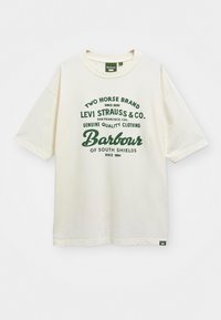 BARBOUR X LEVI'S® GRAPHIC T-SHIRT - Triko s potiskem - whisper white