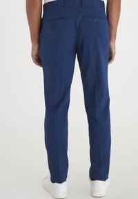 Casual Friday CFPIHL SLIM FIT - Pantalón de traje - estate blue