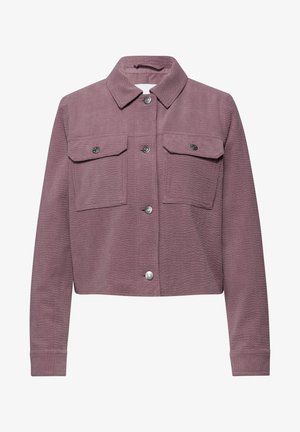 Giacca malva con texture, maniche lunghe, chiusura frontale con bottoni, colletto a punta e due tasche sul petto con pattina e bottoni.