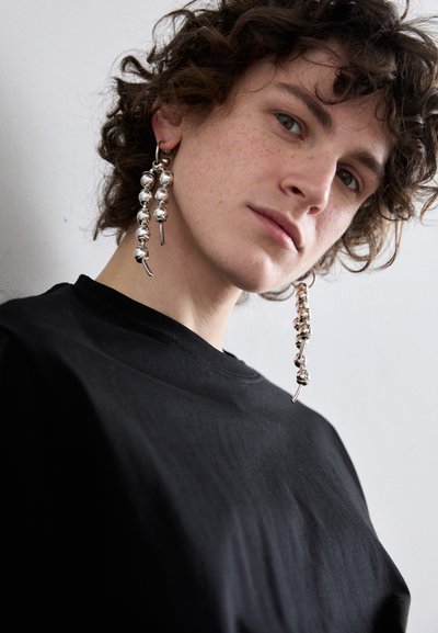 Lorette Colé Duprat CHAPELET EARRING PALLADIUM  - Fülbevalók - silver-coloured/palladium