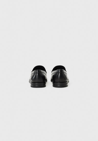 Stuart Weitzman BURT - Loafers - black