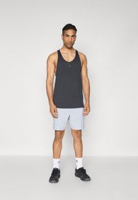 adidas Performance SHORT - Spordišortsid - halo silver