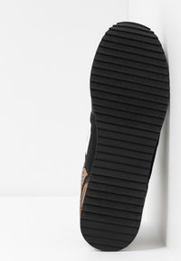 DKNY Scarpe senza lacci - black