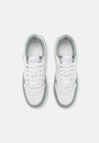 Marc O'Polo VIOLETA - Sneakers basse - faded mint/white