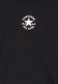 Converse CHUCK PATCH BOXY - T-shirts med print - black