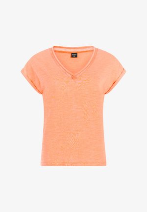 Dámske koralovo oranžové tričko s krátkym rukávom, výstrihom do V a preloženými manžetami, ľahká látka a malá značková štítok vo vnútri goliera.