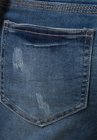 MAMALICIOUS Denim shorts - blue denim