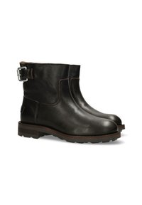 Czarne skórzane botki za kostkę o teksturowanym wykończeniu, kontrastowym przeszyciu, akcent w postaci srebrnej klamry oraz solidna podeszwa.