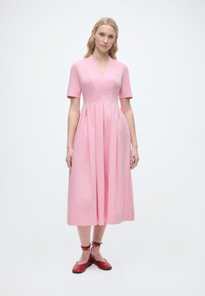 ANDIATA JULITTA W - Freizeitkleid - pink peony