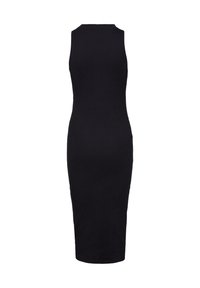 Robe midi noire à côtes avec un col montant et un design sans manches, présentant une silhouette ajustée et une texture lisse.