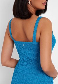 Guess Shift-haljina - blau