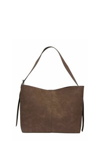 Sac à épaule en simili cuir marron avec une texture douce, un corps large et une longue bandoulière. Il dispose d'un haut ouvert et de détails de couture subtils.
