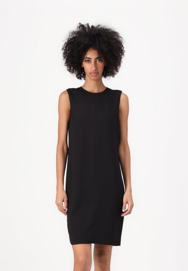 TRAVEL C NECK DRESS - Freizeitkleid