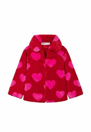 Rød faux fur frakke med et mønster af rosa hjerter, krave, lynlås foran og lange ærmer. Blød tekstur, afslappet design.