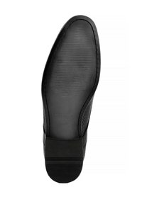 Suola di scarpa nera con design in gomma testurizzata, caratterizzata da un bordo liscio e una marca. Profilo snello, dettagli artigianali visibili sul lato.