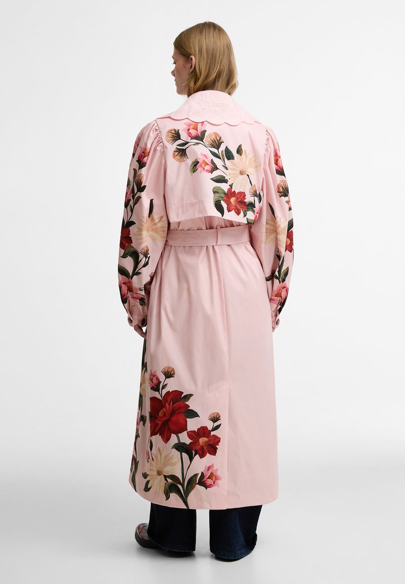 Barbour FARM RIO BROMELIA SHOWERPROOF - Trenchcoat - pink/cream/light pink  - Zalando.co.uk