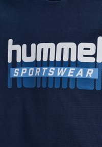Hummel TUKAS - Kapuzenpullover - black iris