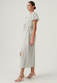 THE FATED MARLY - Dnevna haljina - emerald stripe