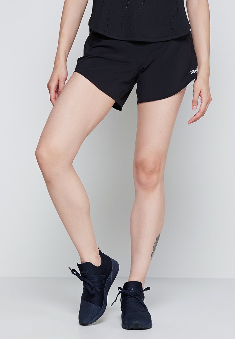 TS UBF TRAINING SHORT