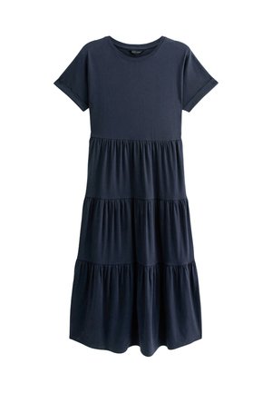 Robe en coton bleu marine à manches courtes, présentant un design en couches et une taille élastiquée, offrant une coupe décontractée et une texture douce.