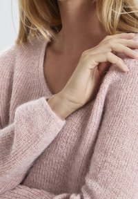 Soaked in Luxury Strickpullover - light pink