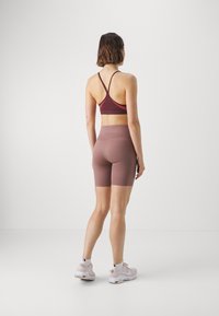 Nike Performance Korte hardlooplegging - smokey mauve/black