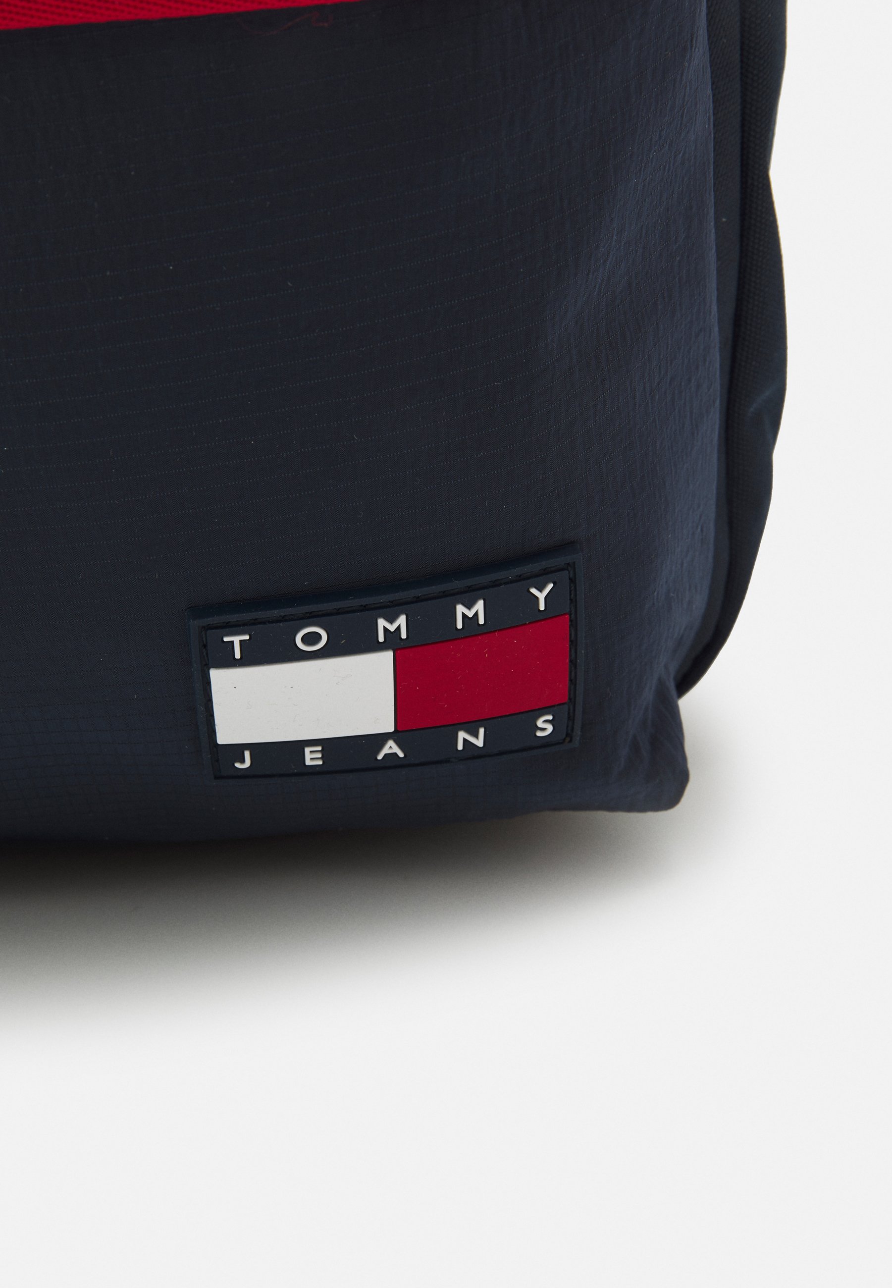 tommy jeans urban tech backpack
