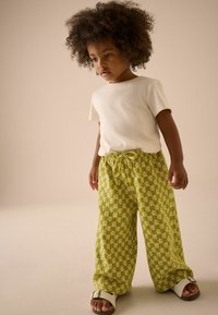 Next WIDE - Broek - green ditsy floral