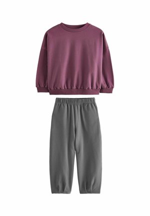BARREL LEG JOGGERS SET - Melegítő - purple