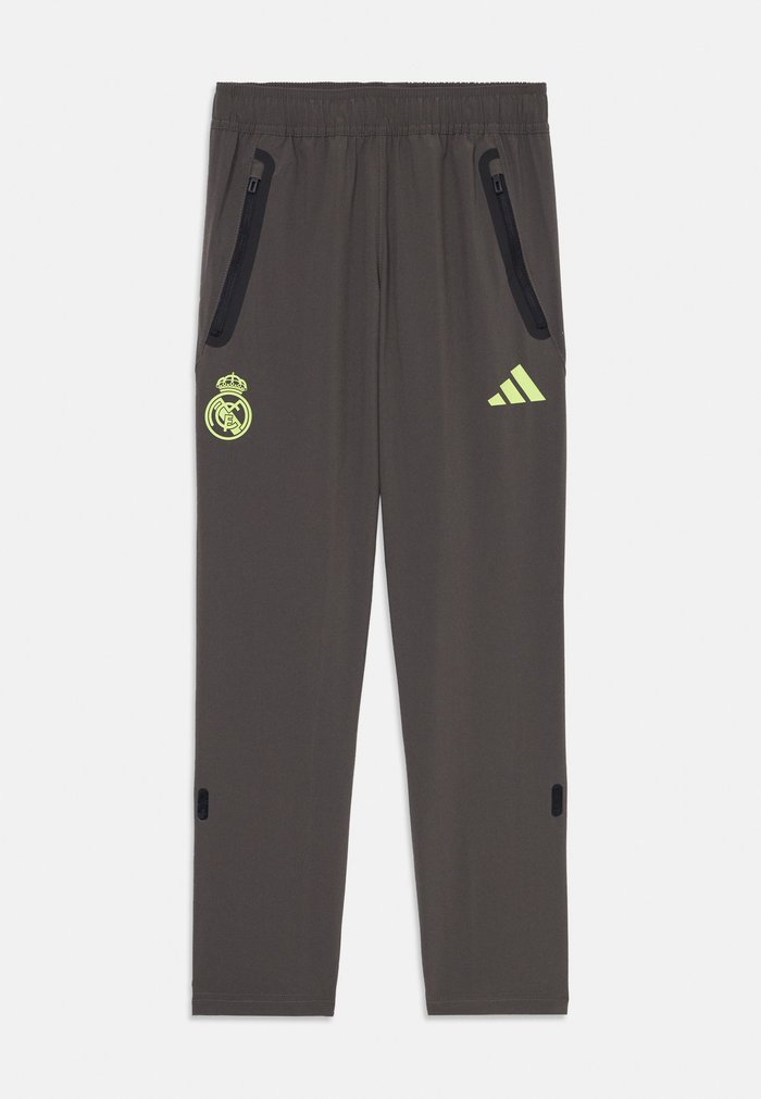 adidas REAL MADRID COMPETITION TRAVEL PANT KIDS UNISEX - Pantalones deportivos - utility grey/semi frozen yellow